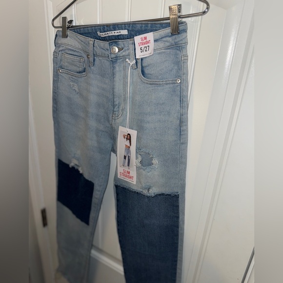 Celebrity Pink Women's Jeans Light Blue and Dark Blue Slim Straight 5/27 New - Picture 4 of 12
